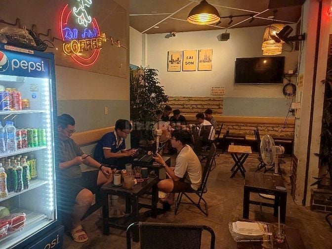 Sang quán COFFEE cực đẹp 2 Mặt tiền đông đúc, có 6 phòng trọ cho thuê