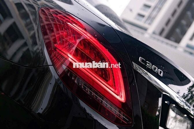 Mercedes C300 AMG Facelift - Đen Nâu - 59.000 km