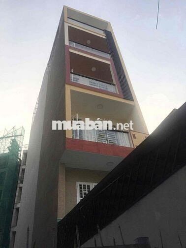 tolet riêng có bếp dt25m2 không chung chủ gần parc mall