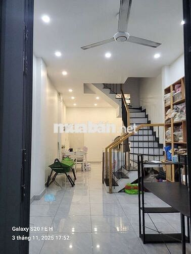 💫Cho thuê nhà 1trệt 1lầu 2pn 2wc 1bếp Fun nội.thất