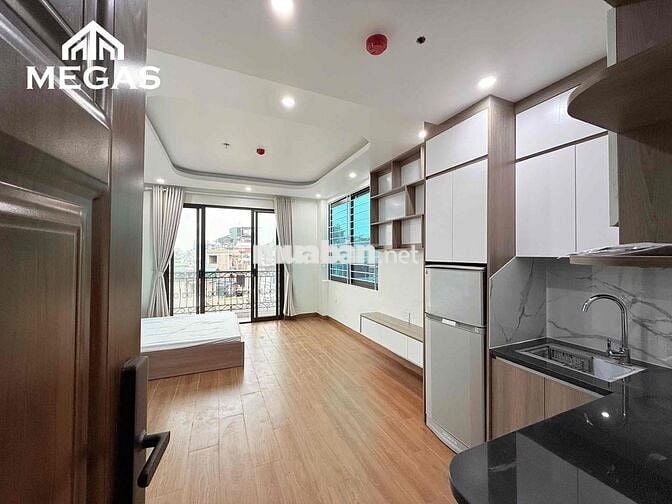 KHAI TRƯƠNG STUDIO BAN CÔNG SIÊU THOÁNG FULL ĐỒ NGAY VINCOM TÂY HỒ