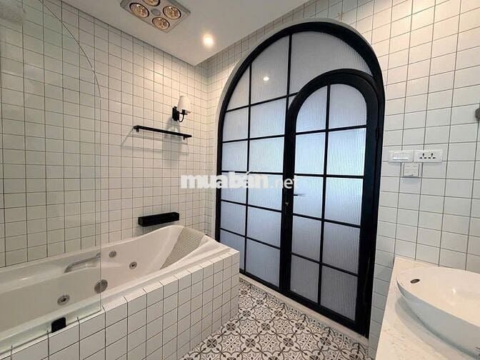 NHÀ ĐẸP  -  ĐẲNG CẤP 5 SAO - DIỆN TÍCH 55M2  -  ÂU CƠ