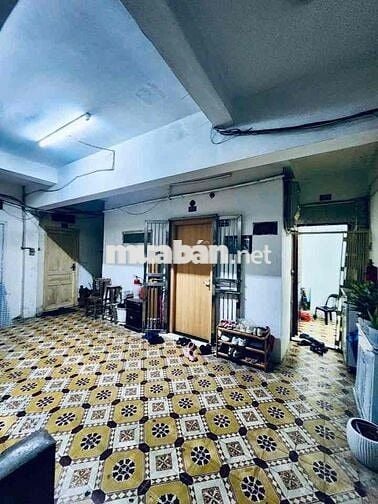 TẬP THỂ LÒ ĐÚC - THỌ LÃO - TẦNG 2 - NHÀ ĐẸP Ở NGAY