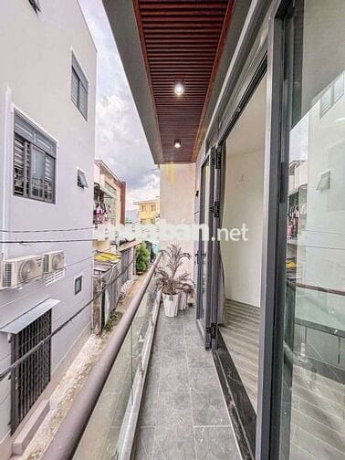 NHÀ ĐẸP + FUL NỘI THẤT - HẺM 102 LÊ ANH XUÂN