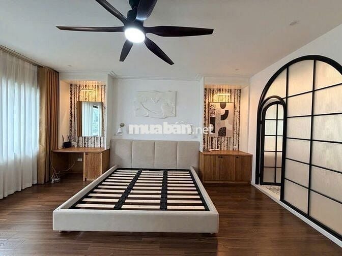 NHÀ ĐẸP  -  ĐẲNG CẤP 5 SAO - DIỆN TÍCH 55M2  -  ÂU CƠ