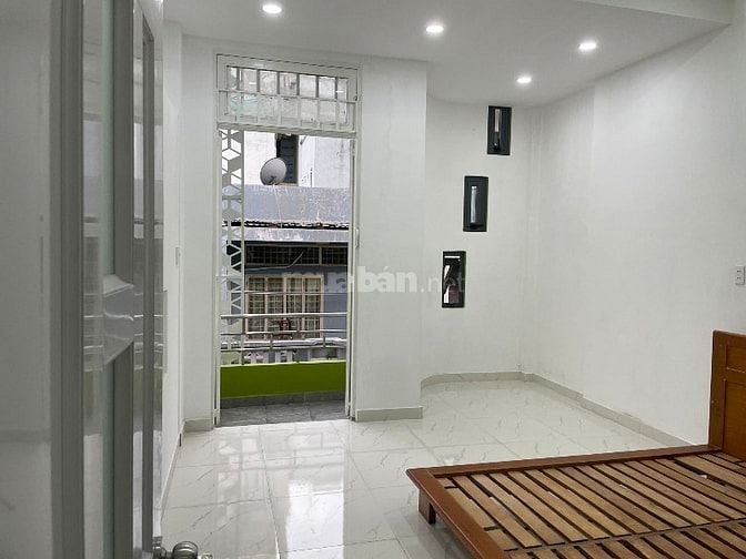 Cho thuê nhà hẻm rộng 4*12m ở 45/1AB Điện Biên Phủ sát Q1 giá 15trieu