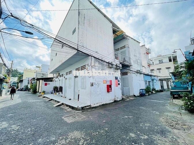 NGAY TAM HÀ TÔ NGỌC VÂN -DÃY TRỌ THU NHẬP 30TR/T -HXH THÔNG -120m2 9TỶ