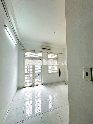 12triệu✅️Sân để xe Nhà thuê 4PN✅️Hẻm xe hơi Nguyễn Tư Giản✅️P12 Gò Vấp