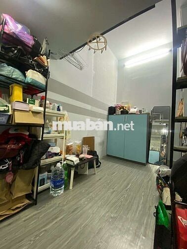 Pass phòng trọ 3tr5 đường Phan Văn Trị, q. Gò Vấp. Đầy đủ nội thất