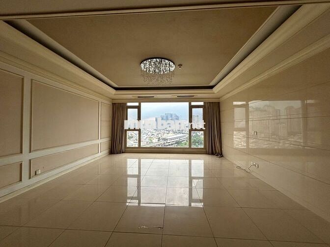 - Chủ gửi bán nhanh CH Cantavil HC BTH DT:154 3PN-2WC tầng cao căn góc