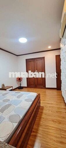 Cho thuê căn hộ Hoàng Anh Gia Lai Lakeview 117m2 3 phòng ngủ