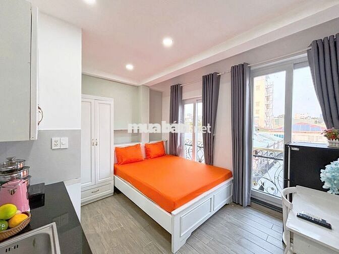 CH BAN CÔNG MỚI - FULL TIỆN NGHI NGAY CHỢ BÀU SEN, ĐH SƯ PHẠM