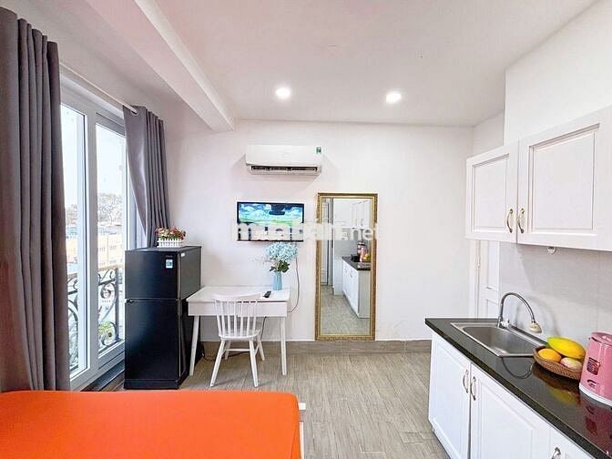 CH BAN CÔNG MỚI - FULL TIỆN NGHI NGAY CHỢ BÀU SEN, ĐH SƯ PHẠM