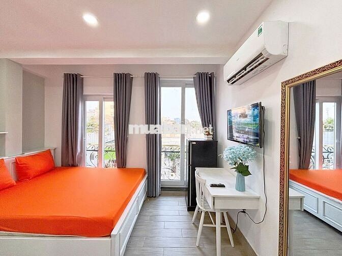 CH BAN CÔNG MỚI - FULL TIỆN NGHI NGAY CHỢ BÀU SEN, ĐH SƯ PHẠM