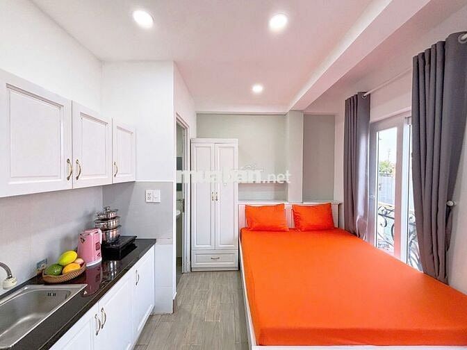 CH BAN CÔNG MỚI - FULL TIỆN NGHI NGAY CHỢ BÀU SEN, ĐH SƯ PHẠM