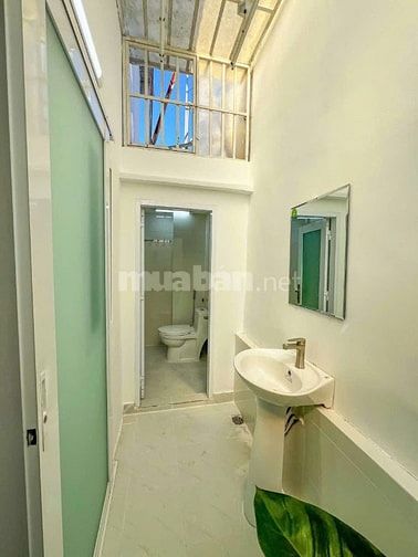 CƠ HỘI VÀNG ĐỂ SỞ HỮU ĐƯỢC CĂN NHÀ ĐƯỜNG HÒA HƯNG, QUẬN 10, DT 42m2.