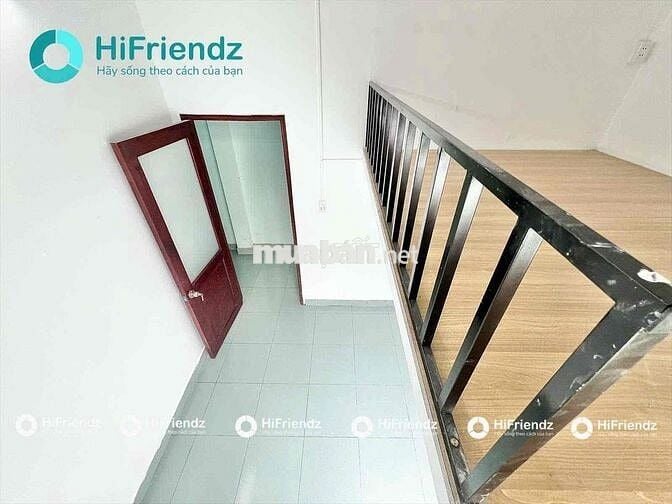 Gác Cửa Sổ Trời • Sẵn Máy Lạnh • Tủ Lạnh - Phường 15. Tân Bình