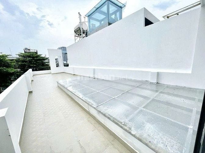 CHO THUÊ NHÀ HẺM XE HƠI CMT8 – P.12, Q.10 – NHÀ MỚI XÂY, NỞ HẬU 8M –