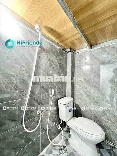 Gác Cửa Sổ Trời • Sẵn Máy Lạnh • Tủ Lạnh - Phường 15. Tân Bình