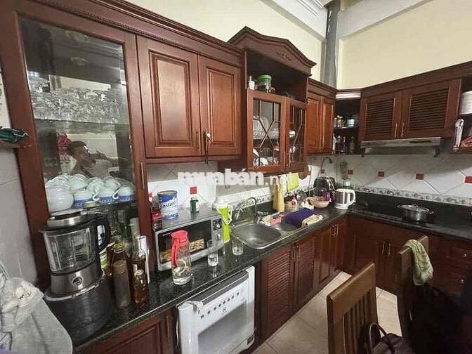 Bán nhà Hào Nam Đống Đa S59m 5T Mt6m Giá 13.47 tỷ