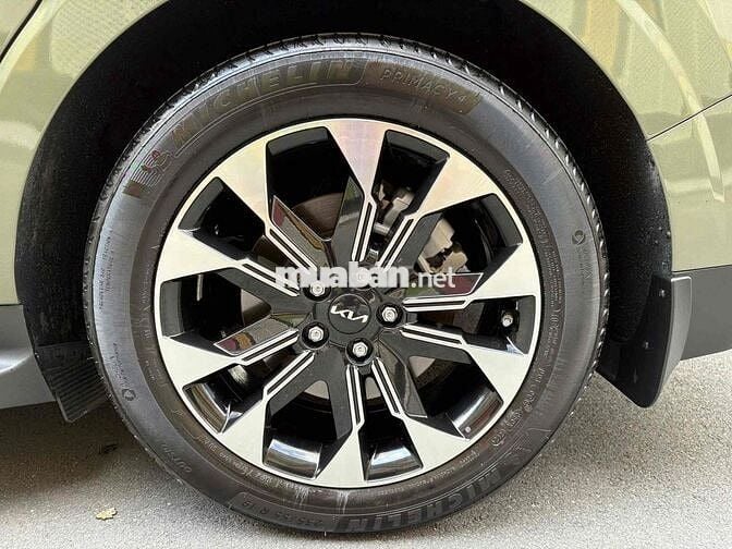 Siêu Lướt Kia Carnival 2.2D Premium 2024 Sơn Zin