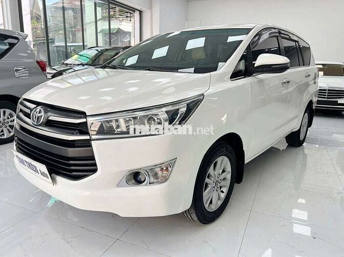 TOYOTA INNOVA 2018 2.0E MT - 88567 km