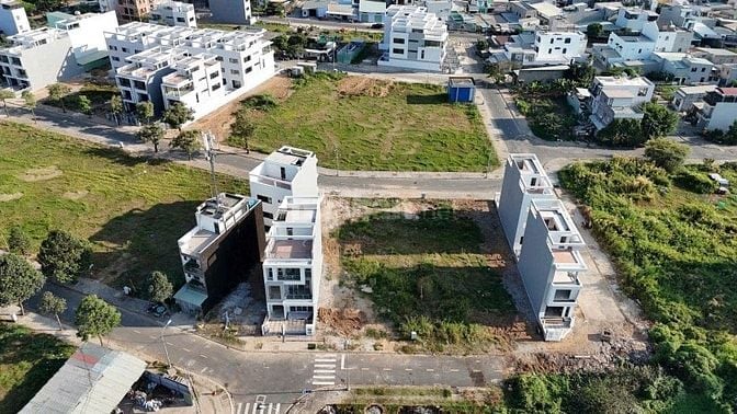 Đất nền giá tốt quận 9 mặt tiền Nguyễn Duy Trinh liền kề Vinhomes