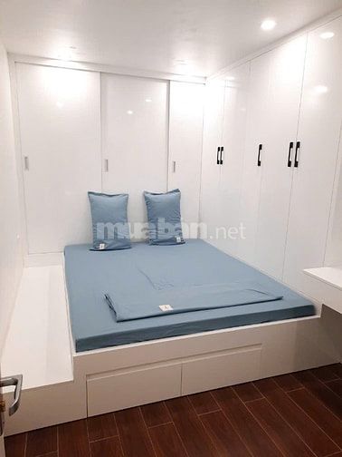 Cho thuê căn hộ duplex ngõ 92 Cửa Bắc, Ba Đình, 2 phòng ngủ, siêu vip