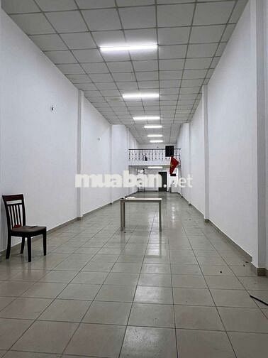 MẶT TIỀN PHẠM VĂN BẠCH, P15, TÂN BÌNH.