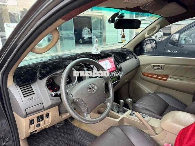 TOYOTA FORTUNER XĂNG 2 cầu 7 chỗ 2009 giá 3xx tr