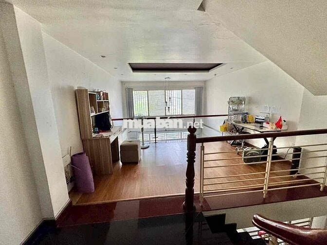 Bán nhà ngang 4.6m, 4 tầng lầu, đường thông xe tải, phường 6, gò vấp