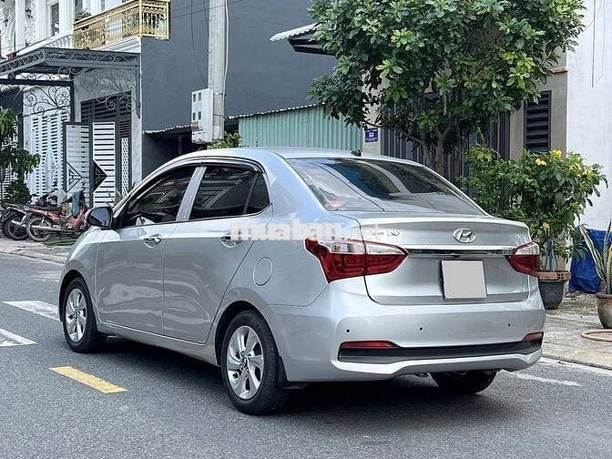 Hyundai i10 sedan 2019 số tự động máy xăng