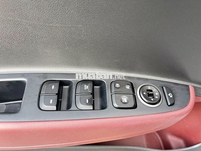 Hyundai i10 sedan 2019 số tự động máy xăng