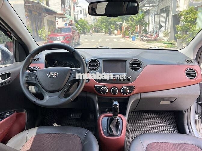 Hyundai i10 sedan 2019 số tự động máy xăng