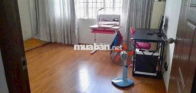 Bán nhà ngang 4.6m, 4 tầng lầu, đường thông xe tải, phường 6, gò vấp