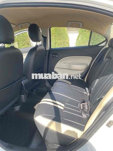 Mitsu Attrage sx 2014 nhập thái  xe gia đình 1 chủ