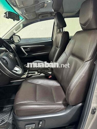 TOYOTA FORTUNER 2.7V 4x2 SIÊU LƯỚT 19 NGÀN KM
