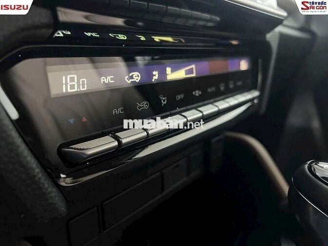 Bán xe Isuzu Mu X 2025