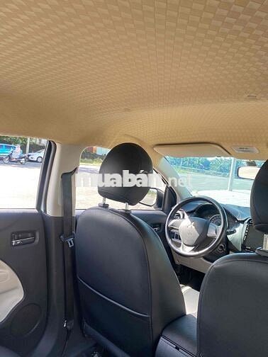 Mitsu Attrage sx 2014 nhập thái  xe gia đình 1 chủ