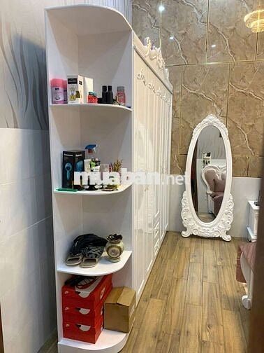 BÁN NHÀ 150M2 ĐƯONG XE HƠI NGỦ NHÀ MỚI TINH TẶNG LUÔN NỘI THẤT