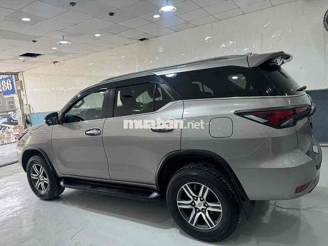 TOYOTA FORTUNER 2.7V 4x2 SIÊU LƯỚT 19 NGÀN KM