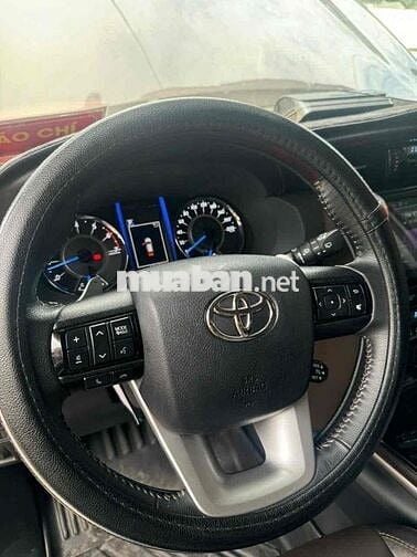 TOYOTA FORTUNER 2.7V 4x2 SIÊU LƯỚT 19 NGÀN KM