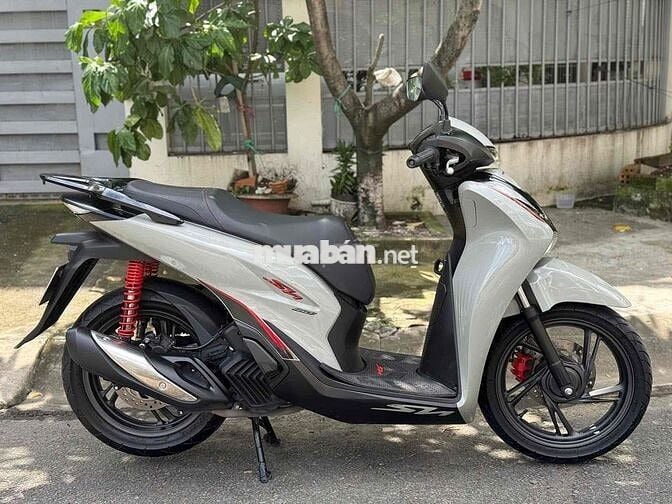 Honda SH160i 2024 abs