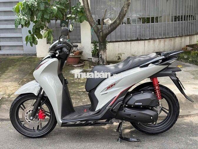 Honda SH160i 2024 abs