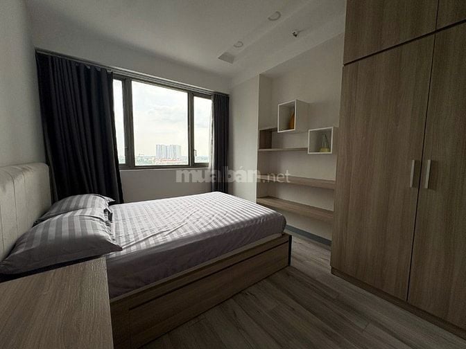 Cho thuê Hưng Phúc 1, dt 82m2, căn góc, 2 ban công view nguyễn lương b