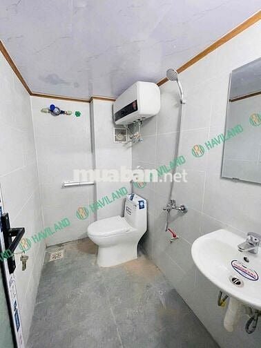 Toà mới TTTP giao Phan Đăng Lưu và Lê Thanh Nghị