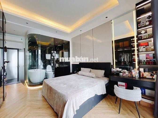 NHÀ ĐẸP NHẤT KHU VỰC – 2 MẶT TIỀN HẺM – CÁCH MẶT TIỀN TÂN MỸ CHỈ 10M