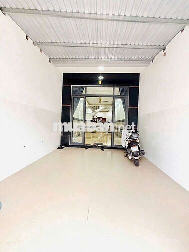 BÁN CĂN NHÀ NGAY CỤM TRƯỜNG HỌC DĨ AN