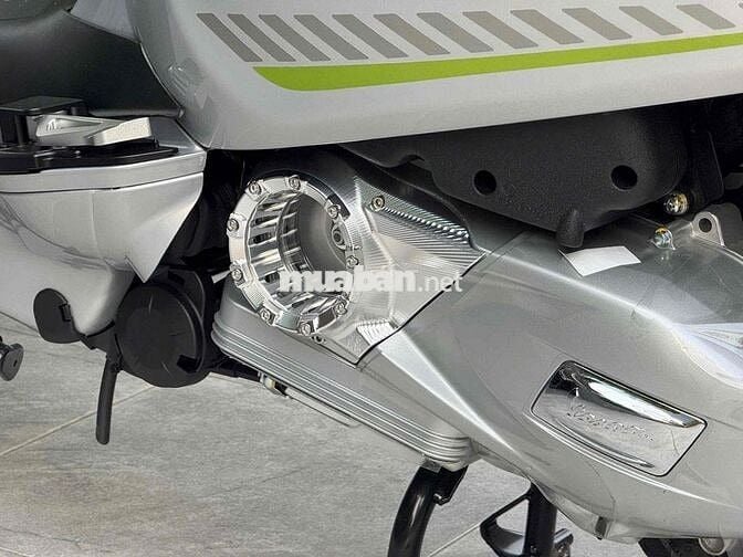 vespa sprint tech 2025 mới chạy 94km