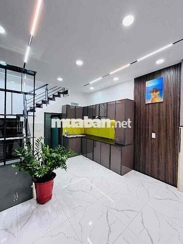 Nhà mới vào ở ngay, Khu Làng ốc Dương Bá Trạc,  Trệt, 1 Lầu, 2PN